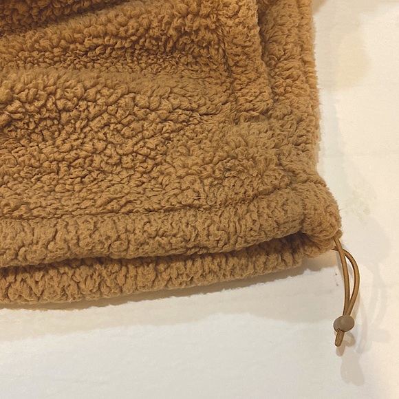 NWOT PINK Sherpa Size S - Picture 5 of 7